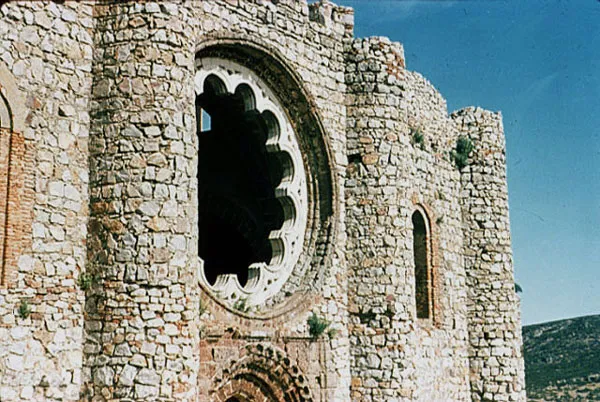 imagen fachada Castillo Calatrava la Nueva