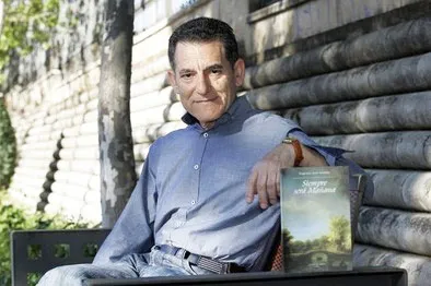 imagen del poeta Eugenio Arce