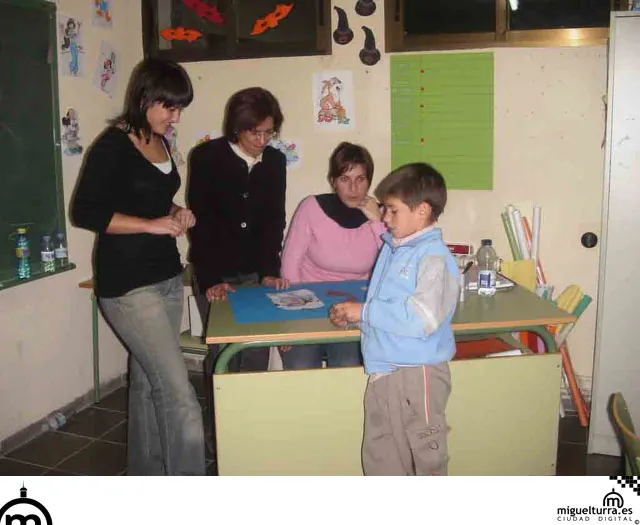 Victoria Sobrino en el taller educa valores, nov 06