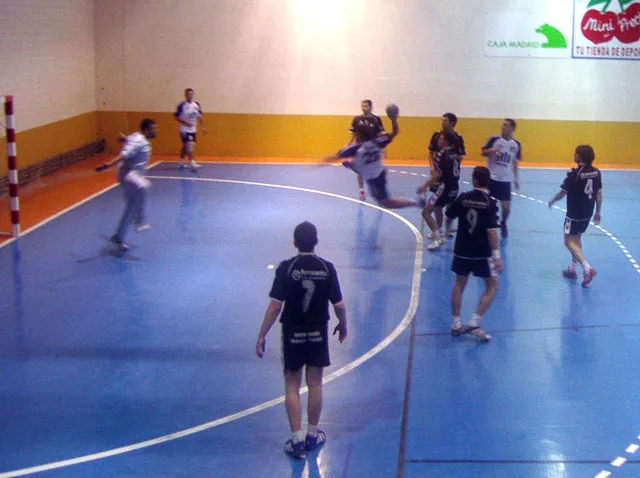 Balonmano Miguelturra Alfa en acción, marzo 2006