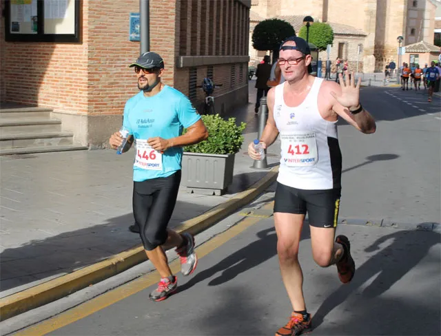 imagen de archivo de la Maratón de Castilla La Mancha a su paso por la localidad de Miguelturra
