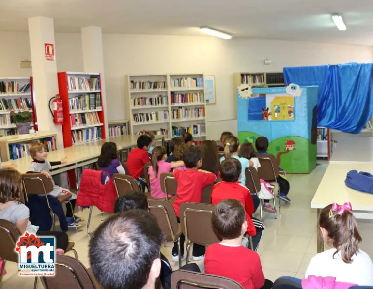 imagen actos Día del Libro, abril de 2015