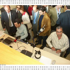 imagen de la inauguración del punto de acceso para discapacitados
