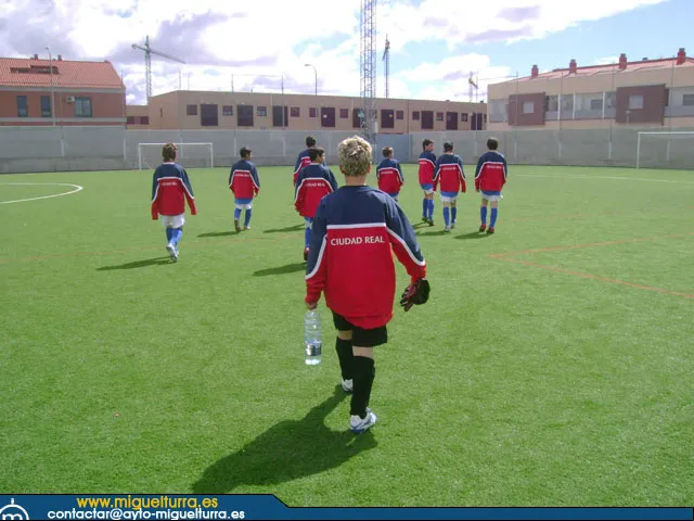 imagen de archivo del campo de fútbol Candelario León Rivas de Miguelturra