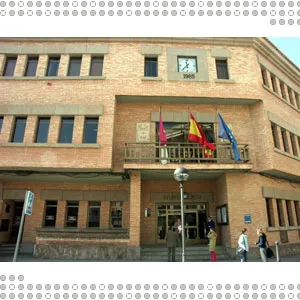 Imagen fachada Ayto. Miguelturra, abril 2005