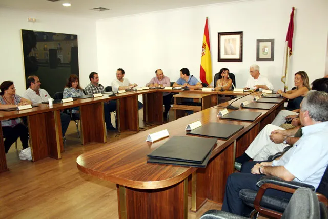 imagen de miembros de la nueva asamblea, sept 2011