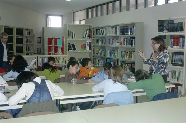 imagen taller lectura en la Biblioteca Municipal