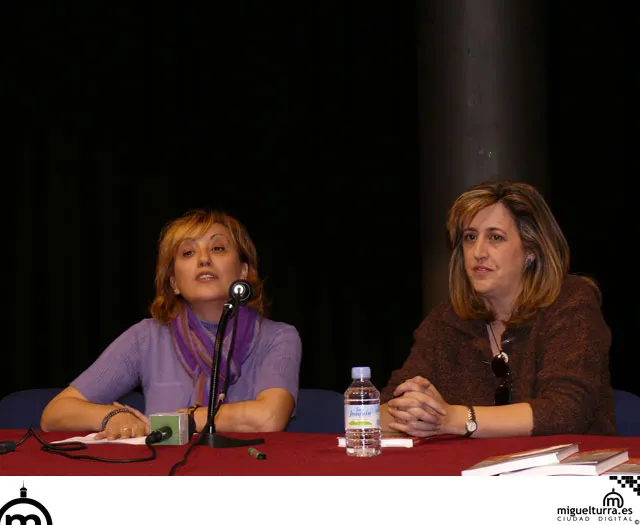 Cristina Palacio presentó Buscando a Clara