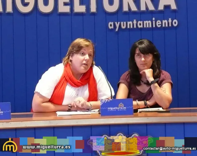 imagen de Luz María Sánchez y Belén Sánchez, junio