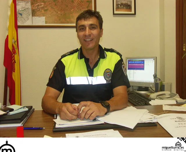 imagen de Elías Carrión, Subinspector Jefe