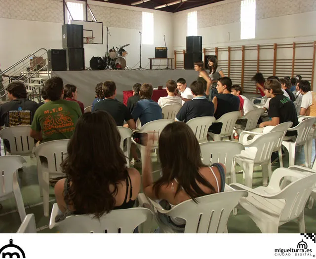 Fiesta Fin curso IES Campo Calatrava 2005-2006