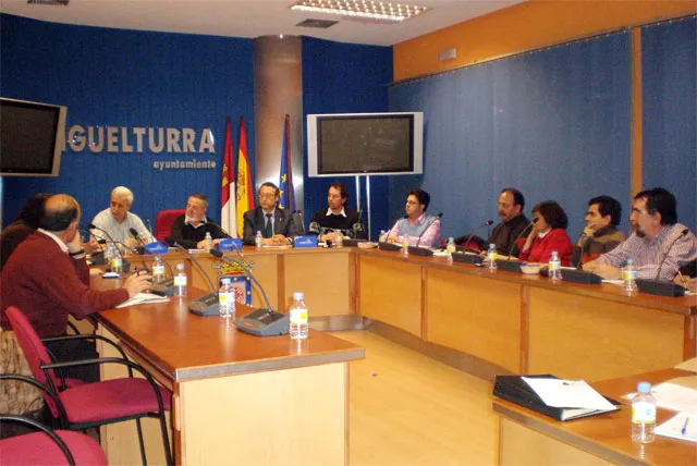 imagen reunión análisis años 2000-2007