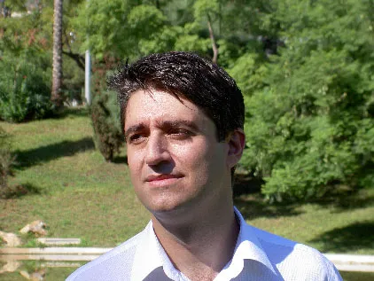 imagen del cantante Víctor Santamaría