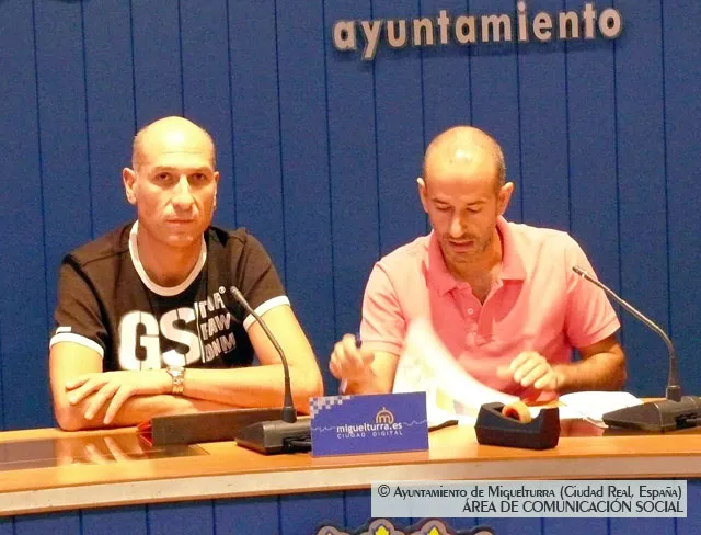 imagen de Zurita y Gómez, rueda prensa agosto 2013