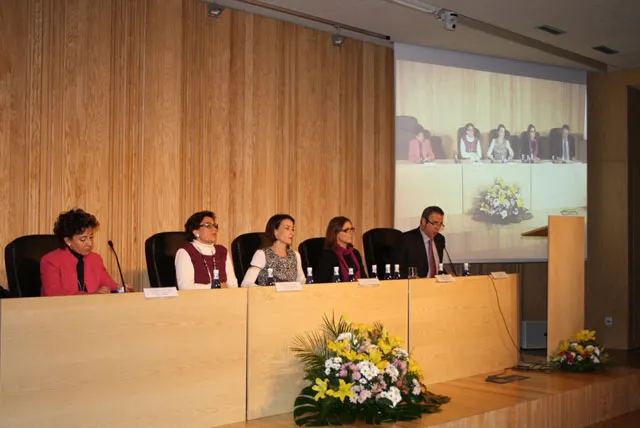 imagen presentación del Anuario Cedercam 2010