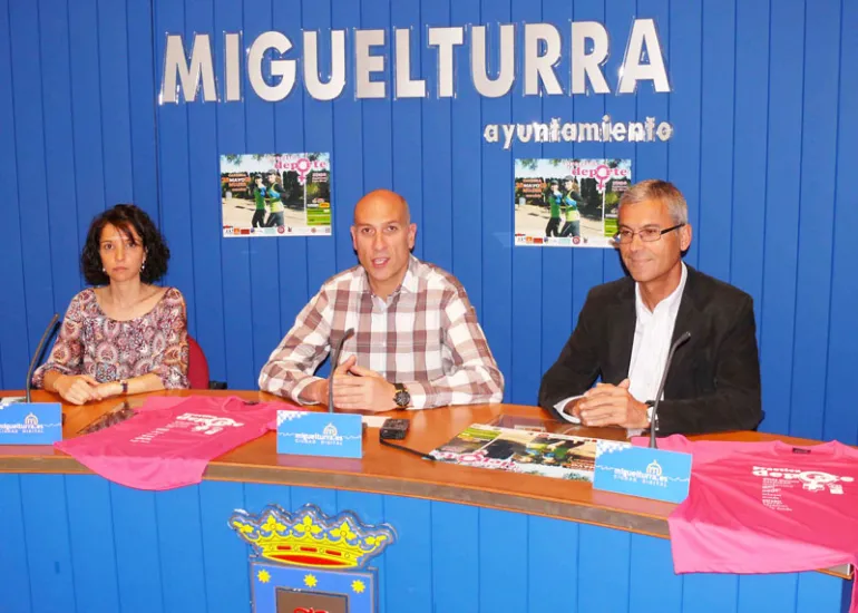 imagen presentación Carrera de la Mujer 2013