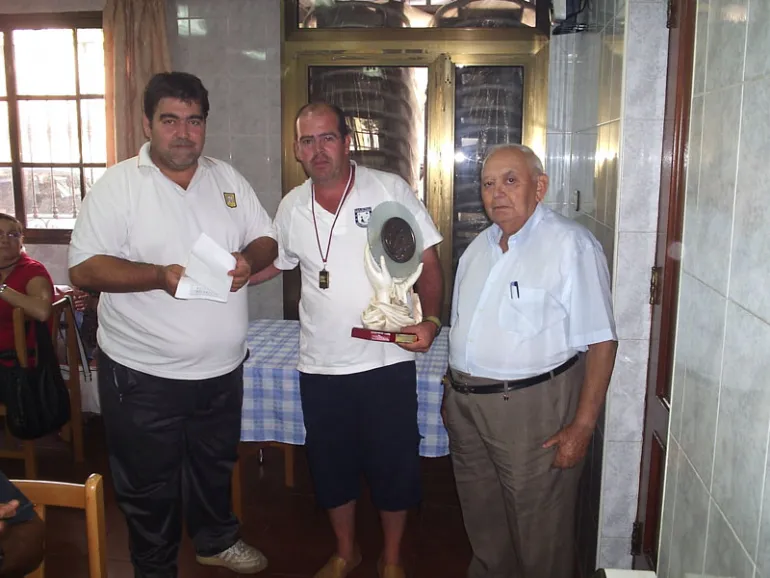 Manuel Rojas Muñoz, campeón de pesca