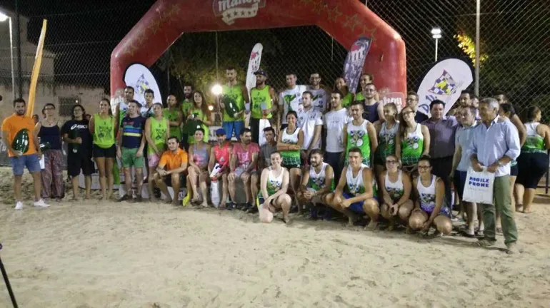 imagen de la clausura del Torneo Voley Playa, agosto 2017