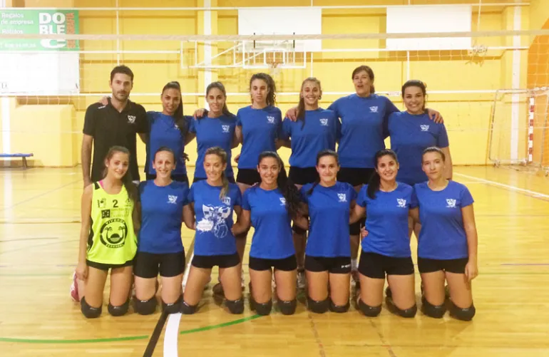 imagen equipo senior femenino de la ADV Miguelturra, septiembre 2015