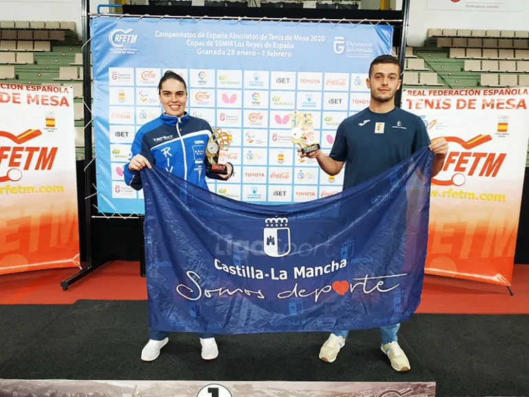 imagen de Sofía Barba y Javier Benito, enero 2020, fuente imagen Club de Tenis de Mesa de Miguelturra
