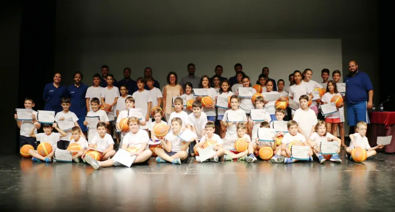 clausura clinic  baloncesto 2016