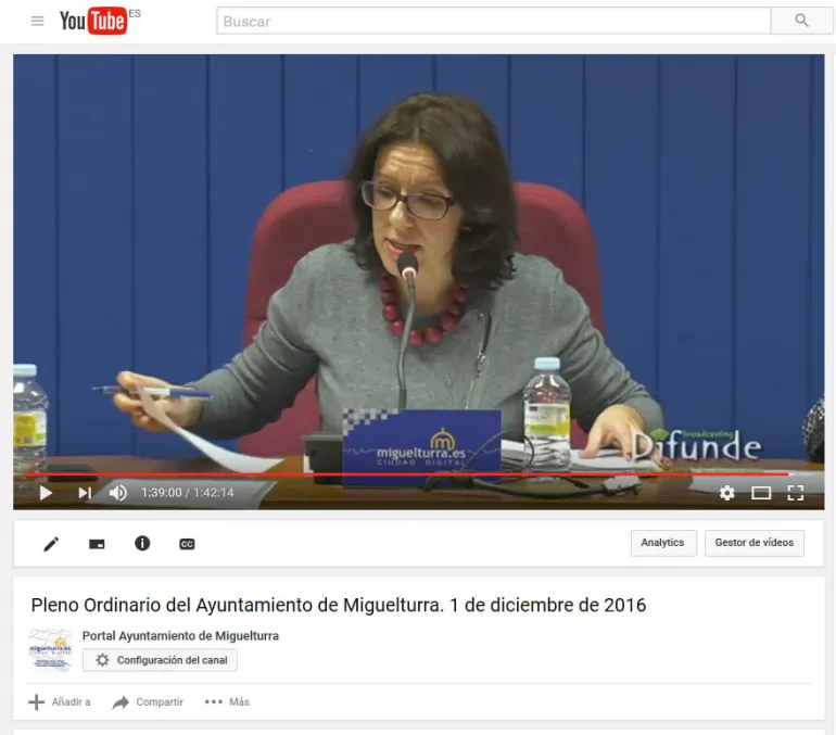 imagen de Victoria Sobrino, captura pantalla del vídeo del Pleno Ordinario del Ayuntamiento de Miguelturra del 1 de diciembre de 2016
