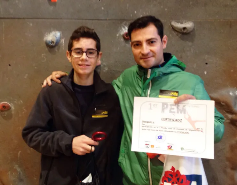 imagen de uno de los certificados de escalada final tras las pruebas, enero 2016