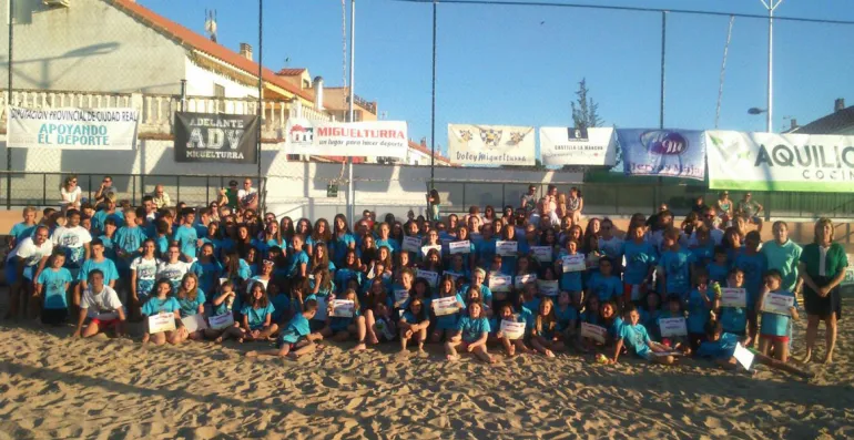 imagen de la clausura del clinic de vóley playa, Miguelturra, julio 2018.