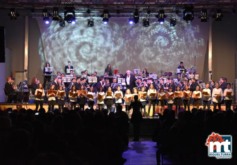 imagen del concierto de la Banda Sinfónica de Miguelturra y Coro Infantil, febrero 2019