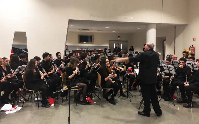 imagen del concierto de música en el Hospital de Ciudad Real, diciembre 2017, fuente imagen Fátima Mondéjar Rodrigo