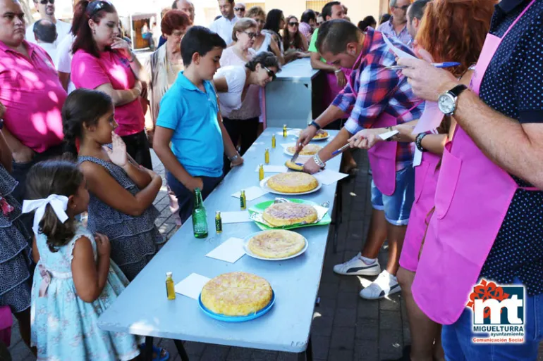 imagen del concurso de tortillas de las ferias 2015 de Miguelturra