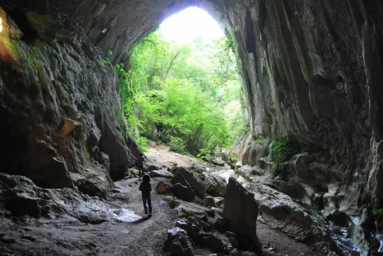 imagen de las cuevas de Zugarramurdi