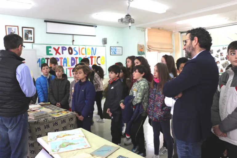 imagen de la exposición de material escolar antiguo, marzo 2018