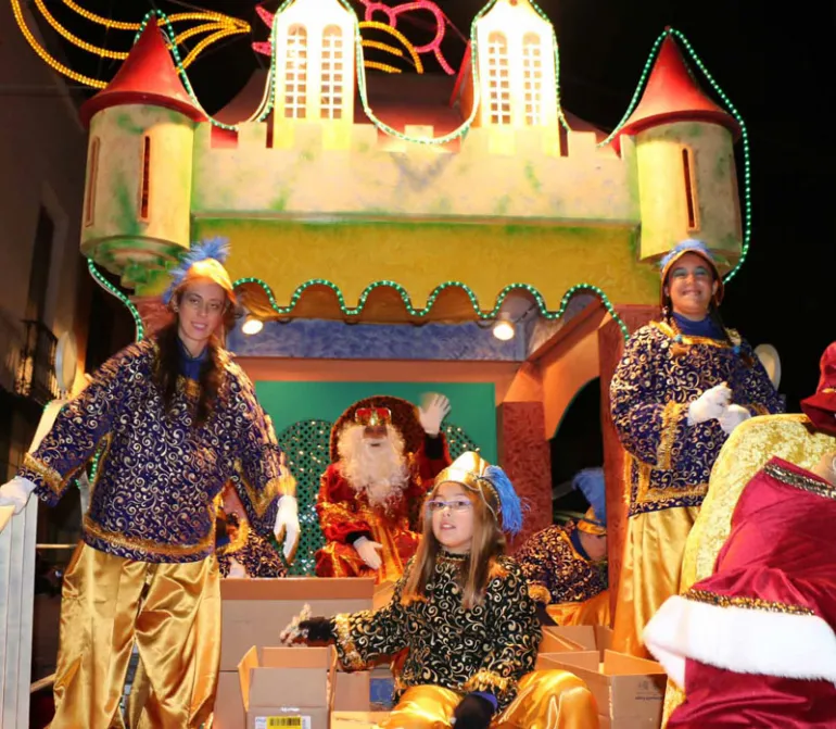 imagen de archivo de la Cabalgata de los Reyes Magos a su paso por Miguelturra