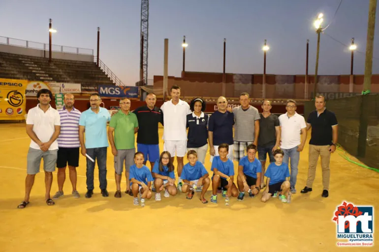 imagen de autoridades, organización y participantes Open Tenis Ciudauto Miguelturra 2016