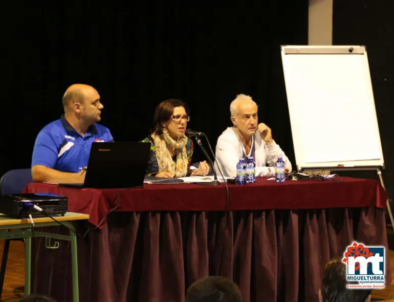 imagen de la charla deportiva, octubre de 2015