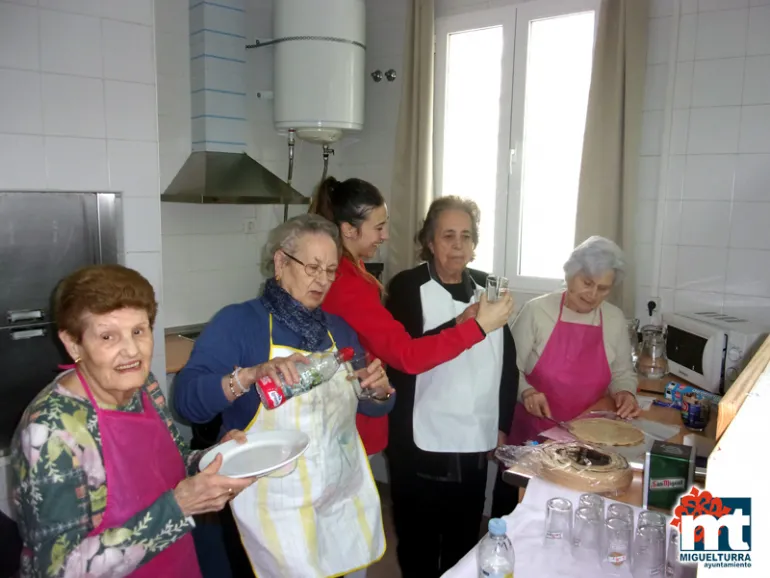 imagen del taller de repostería del SED de Miguelturra, noviembre 2018