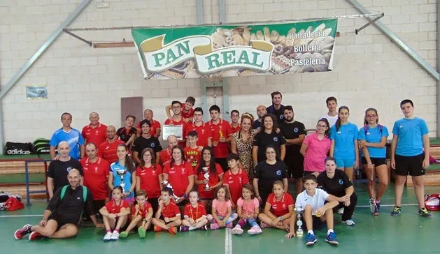 imagen del torneo de badminton de Ferias 2015. Fuente  imagen CDE Bádminton Miguelturra