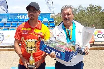 imagen de Jose David Fernández, izquierda, e Inocente Bastante, derecha, 2018