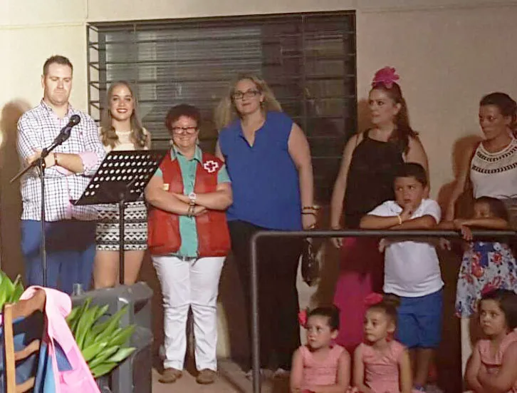 imagen de la jornada solidaria de la Cofradía del Gran Dolor, julio 2015