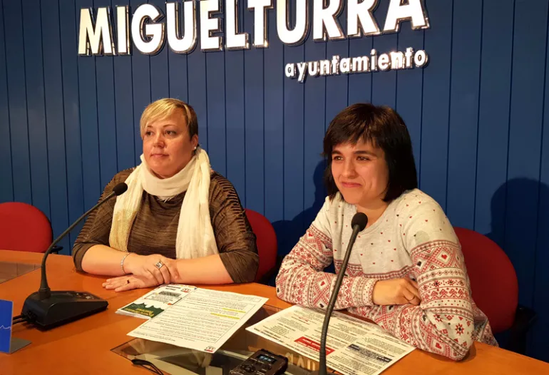 imagen de Luz María Sánchez García y Sonia García, de izquierda a derecha, 2 de abril de 018