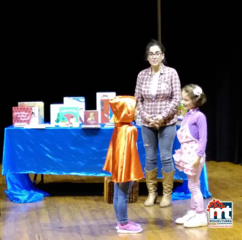 imagen de la actividad Cuentos con Pan y Chocolate, Miguelturra, octubre 2015