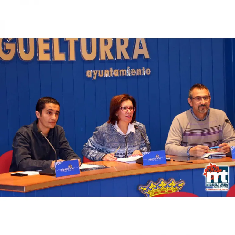 imagen de la rueda de prensa sobre la solicitud de los Planes de Empleo, diciembre 2015