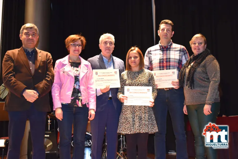 imagen entrega premios y reconocimientos especiales educación, enero 2019, Miguelturra