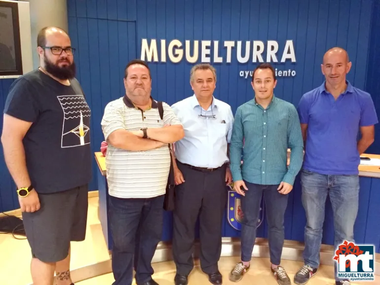 imagen de participantes en la rueda de prensa sobre las Escuelas Deportivas 2018-2019