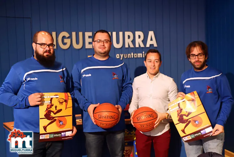 imagen de la presentación del Clínic de Baloncesto de Miguelturra 2018