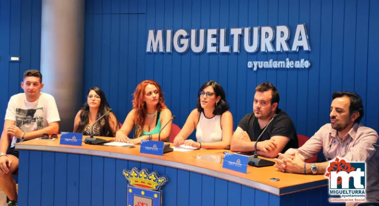 imagen de la presentación de los conciertos de Ferias 2015 de Miguelturra