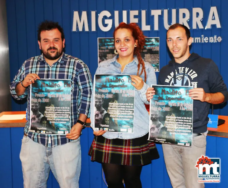 imagen presentación actividades del Área de Juventud en Halloween 2015