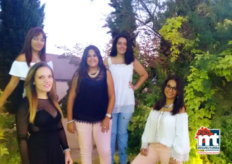 imagen de las futuras Reina y Damas de las Ferias y Fiestas 2015 de Miguelturra