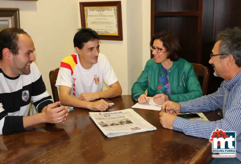 imagen de la reunión del Ayuntamiento con nuevos emprendedores, octubre 2015